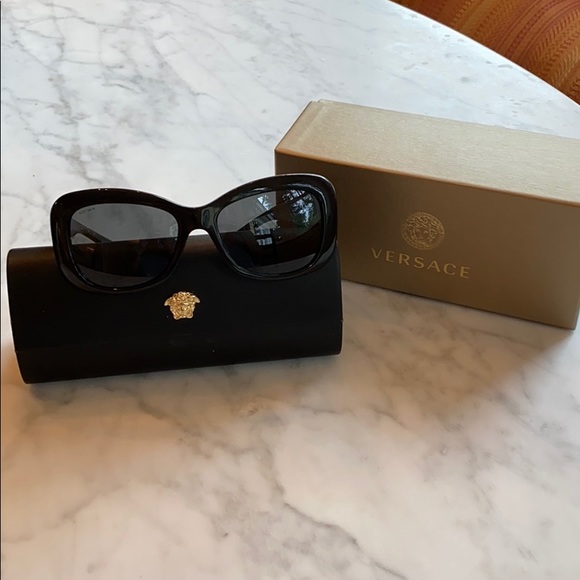 Versace Accessories - Versace sunglasses